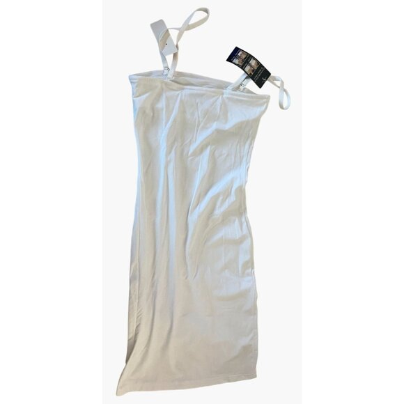 Vassarette Slip Women's Size Medium Convertible 4 way straps New with Tags Clean - Picture 2 of 4